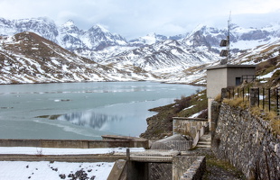 1100 5794 Embalse de Escarilla Huesca Spain