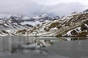 1100 5797 Embalse de Escarilla Huesca Spain