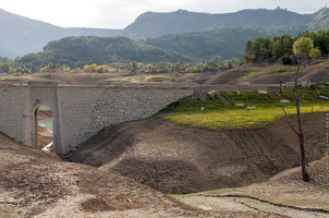 1417 1713 Embalse de Mediano Huesca Spain