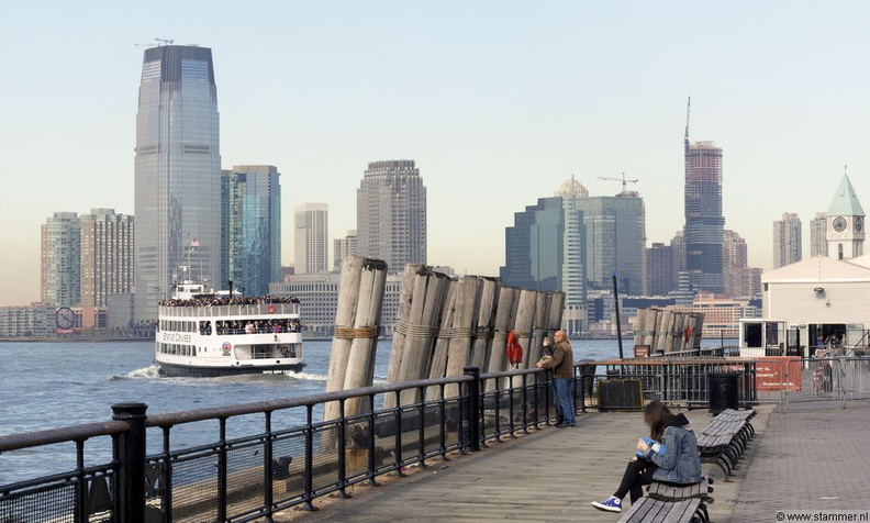 1100_8417_Ferry_to_Statue_of_Liberty_New_York_USA.jpg