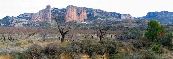 STA 3633-Mallos-de-Riglos panorama1
