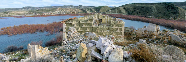 STA 0704 embalse-Cueva Foradada panorama1