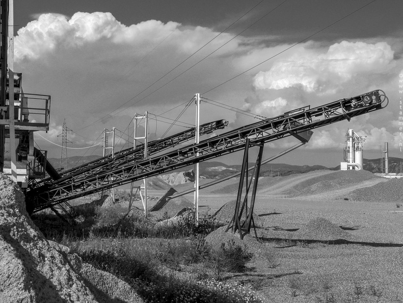 392_9274_Monzon_Huesca_Spain.jpg